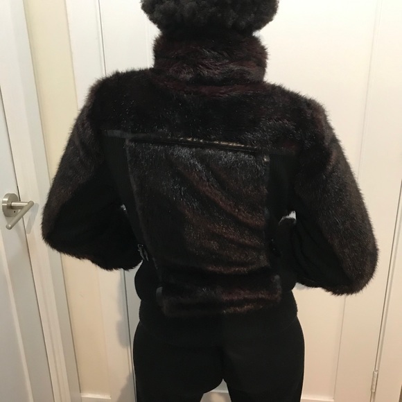 Faux fur Guess bomber jacket - Picture 3 of 6